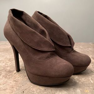Mossimo Platform Stiletto Booties. 6.5